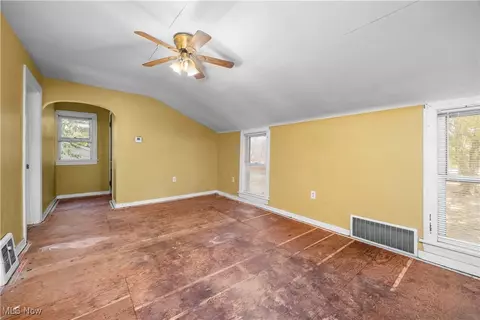 42567 Adelbert St, Elyria, OH 44035 photo 17