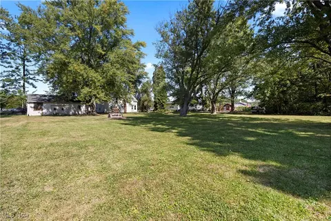42567 Adelbert St, Elyria, OH 44035 photo 31