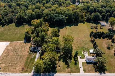 42567 Adelbert St, Elyria, OH 44035 photo 34