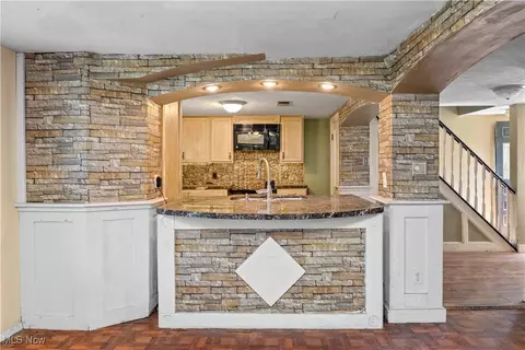 42567 Adelbert St, Elyria, OH 44035 photo 12