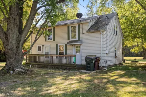 42567 Adelbert St, Elyria, OH 44035 photo 3