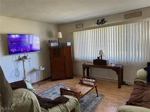 Living - 9626 Windham Parkman Rd, Windham, OH 44288 photo 2 of 3