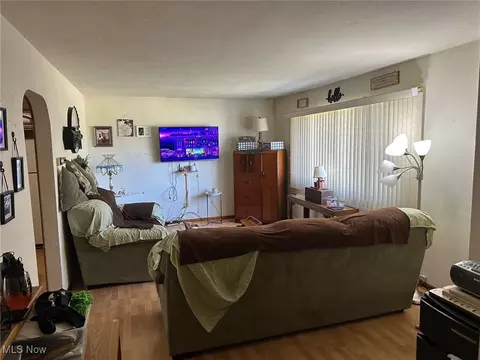 Living - 9626 Windham Parkman Rd, Windham, OH 44288 photo 3 of 3