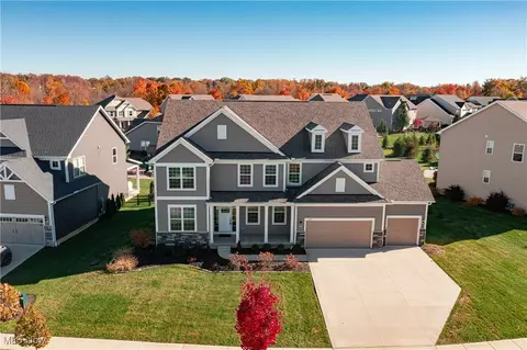 5275 Duxbury Dr, Copley, OH 44321