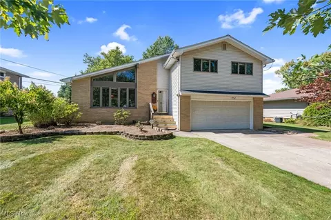 920 Rose Blvd, Cleveland, OH 44143