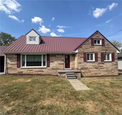 109 Wagner Ave, Bellaire, OH 43906