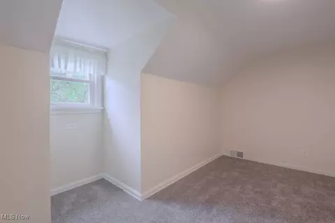 261 Oakwood St, Elyria, OH 44035 photo 24