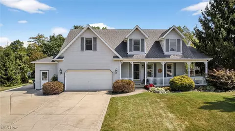 4075 Sterling Station Dr, Brunswick, OH 44212