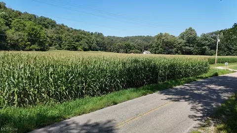 75 S River Rd, Malta, OH 43758 photo 2