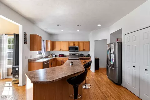 1614 Bellview St NE, Canton, OH 44721 photo 12