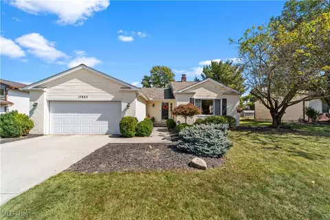 17823 Walnut Dr, Strongsville, OH 44149