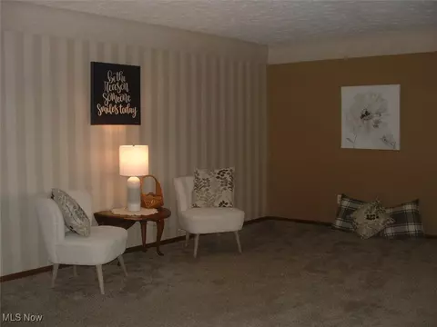 Living - 14599 Eby Rd, Creston, OH 44217 photo 2 of 3