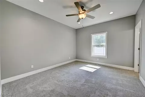 329 Lloyd St, Dover, OH 44622 photo 8