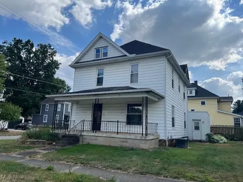 122 E Paradise St, Orrville, OH 44667