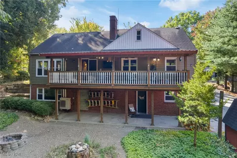 1599 Riverside Dr, Akron, OH 44310 photo 32