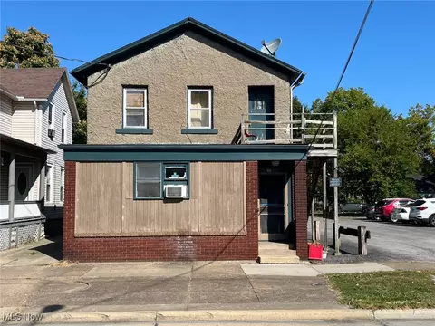 217 221 Scott St, Sandusky, OH 44870