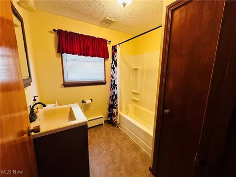 415 E Main St, Flushing, OH 43977 photo 20