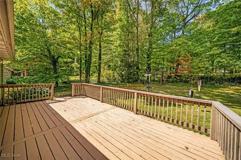 11430 Parkside Rd, Chardon, OH 44024 photo 3