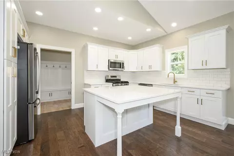 44 S River Rd, Munroe Falls, OH 44262 photo 7