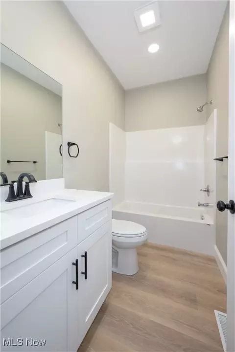 44 S River Rd, Munroe Falls, OH 44262 photo 18