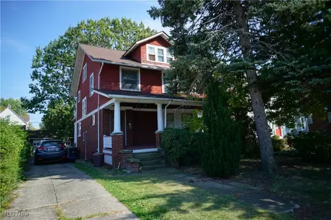 1617 Clarence Ave, Lakewood, OH 44107