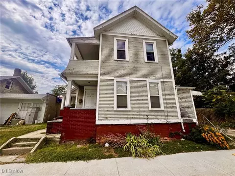 318 Courtland Ave, Toledo, OH 43609