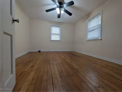 5151 Erwin St, Maple Heights, OH 44137 photo 14