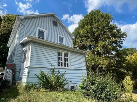 837 Lewis St, Caldwell, OH 43724