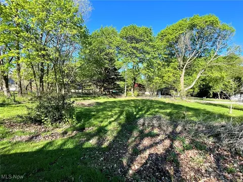 3979 Northdale St NW, Uniontown, OH 44685