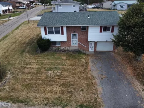 312 Nimitz Ave, Wintersville, OH 43953
