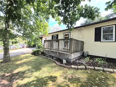 4449 18th Ave, Parkersburg, WV 26101