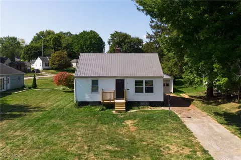 804 S Belle Vista Ave, Youngstown, OH 44509