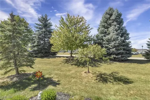 156 Arrow Ct, Elyria, OH 44035 photo 38
