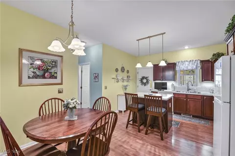 156 Arrow Ct, Elyria, OH 44035 photo 24