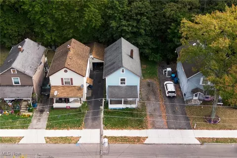 View/Area - 180 Poland Ave, Struthers, OH 44471 photo 2 of 3