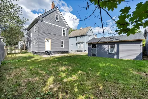 238 George St, Elyria, OH 44035 photo 8