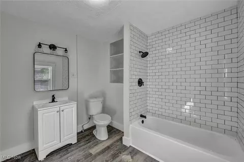 238 George St, Elyria, OH 44035 photo 25