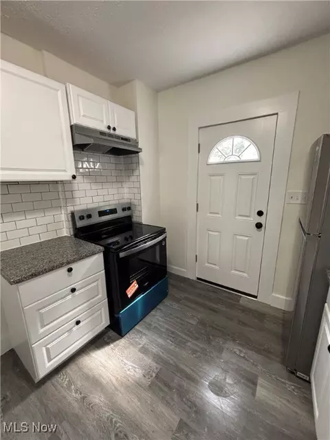 238 George St, Elyria, OH 44035 photo 16