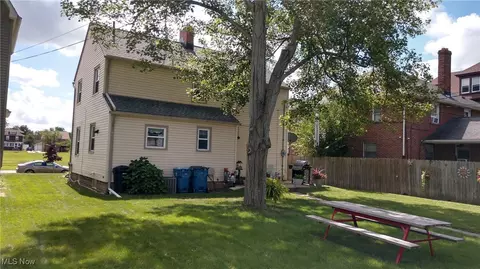 Exterior - 1979 E 32nd St, Lorain, OH 44055 photo 10 of 13
