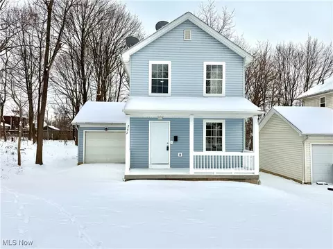 247 Reed Ave, Campbell, OH 44405