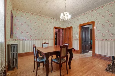 60 E Walnut St, Jefferson, OH 44047 photo 12