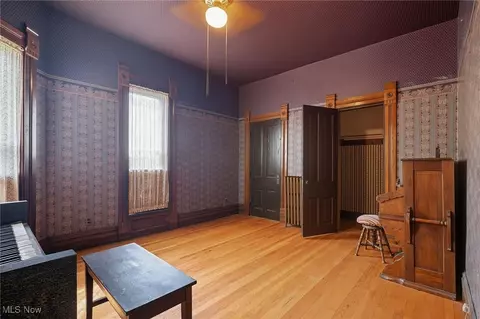 60 E Walnut St, Jefferson, OH 44047 photo 14