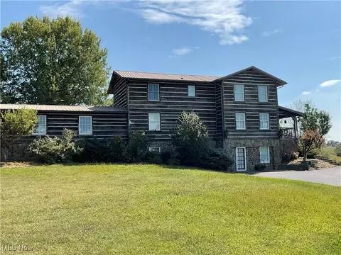 470 New Haven Rd, Mount Alto, WV 25264