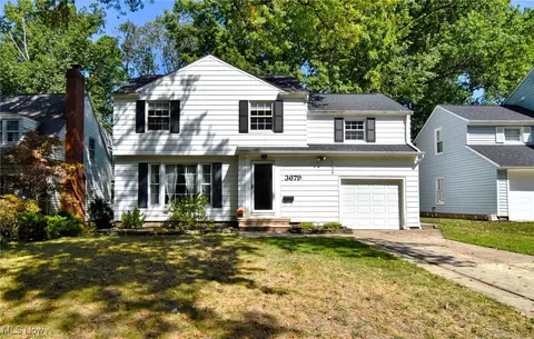 3679 Fenley Rd, Cleveland Heights, OH 44121