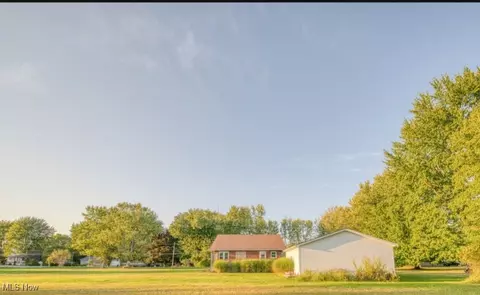 5396 W Maple Ave, Geneva, OH 44041 photo 28