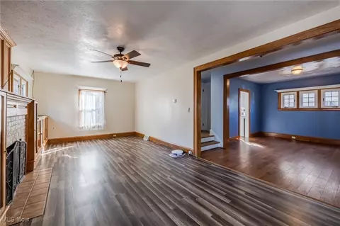 Living - 6226 Edward Ave, Ashtabula, OH 44004 photo 2 of 9