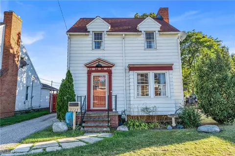 2129 North Ave, Parma, OH 44134