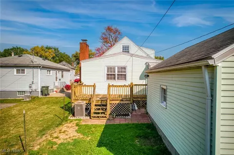244 Olive St, Elyria, OH 44035 photo 35