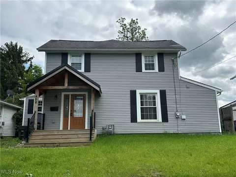 408 W Paradise St, Orrville, OH 44667