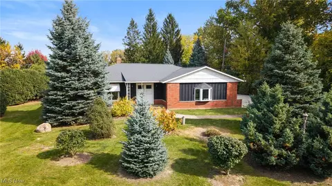 2671 Ramsay Rd, Beachwood, OH 44122